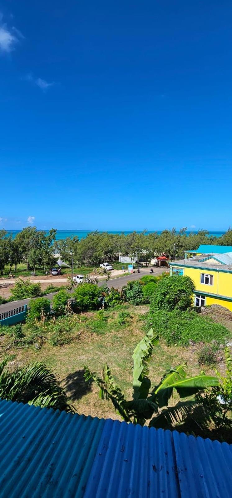 Tilapasse Resto & Guest House Port South East Екстер'єр фото